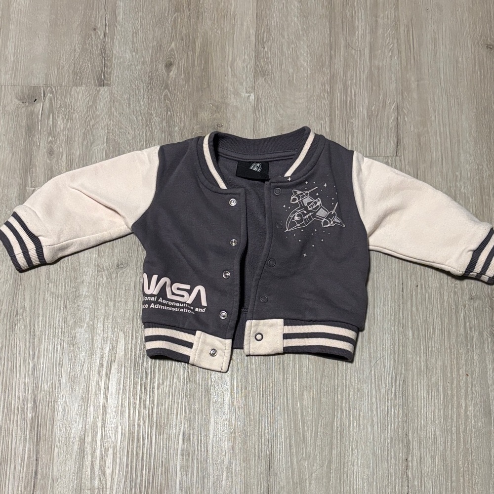 Primark Gray and Cream Kids‎ Jacket